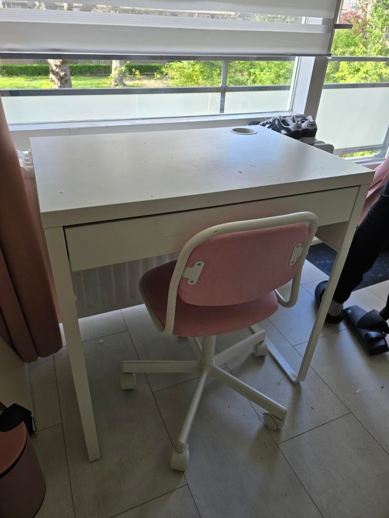 Ikea kindertafel en stoel gratis!, Kinderen en Baby's, Kinderkamer | Tafels en Stoelen, Ophalen