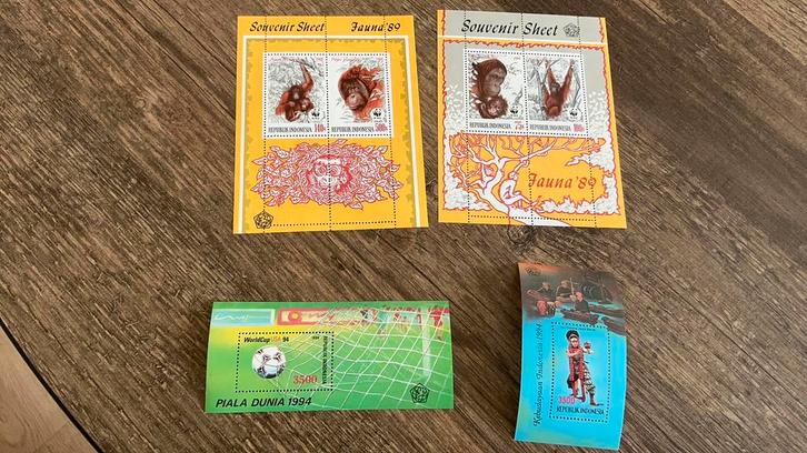 #57 Setje blokjes velletjes Indonesië, Postzegels en Munten, Postzegels | Volle albums en Verzamelingen, Nederland, Ophalen of Verzenden