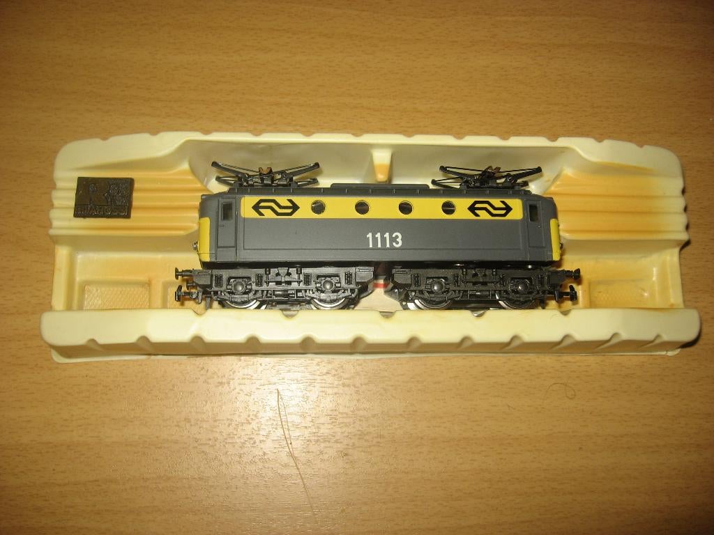 Model trein HO Lok 1113 DC., Overige merken, Analoog, Ophalen of Verzenden, Zo goed als nieuw