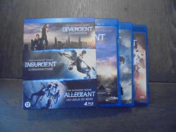 Divergent, Insurgent & Allegiant (3 BR) beschikbaar voor biedingen