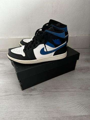 Jordan 1 mid - 44,5 beschikbaar voor biedingen