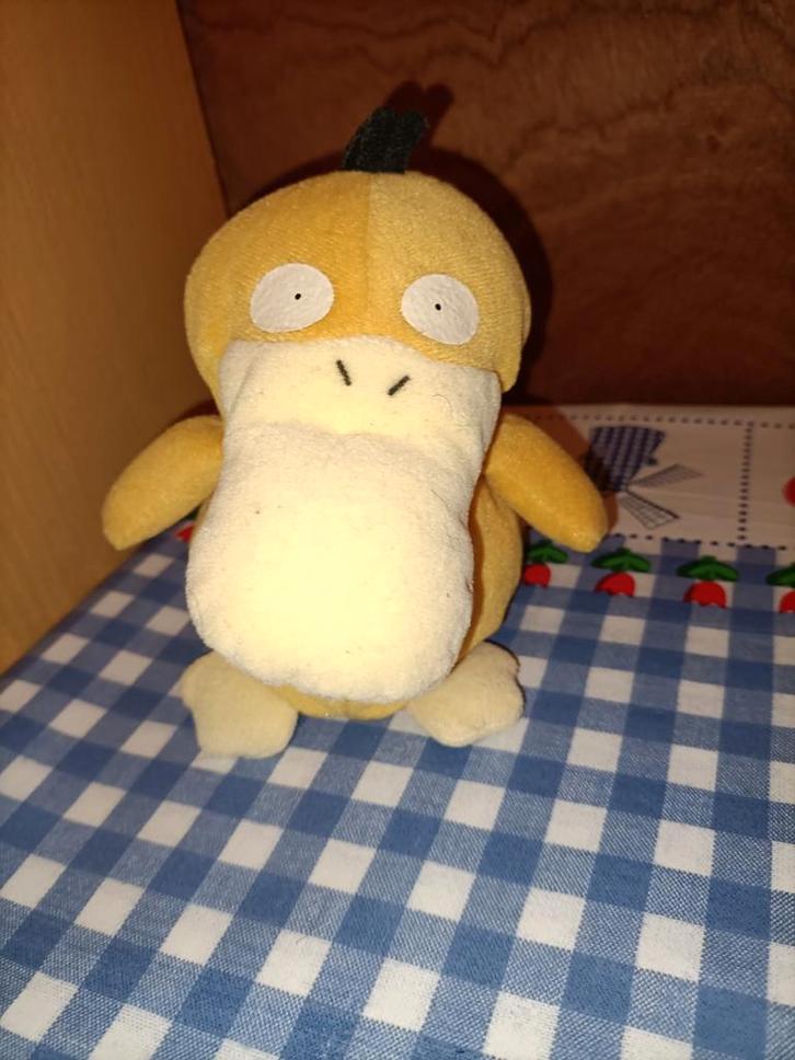 Psyduck knuffel Pokemon 14 cm groot, Kinderen en Baby's, Speelgoed | Knuffels en Pluche, Ophalen of Verzenden
