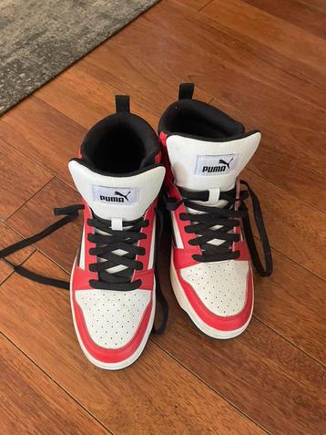 Puma sneakers maat 37, nooit gedragen  beschikbaar voor biedingen