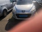Peugeot 308 1.6 Hdif 16V 84KW SW AUT 5P 2014 Grijs, Auto's, Euro 5, 4 cilinders, 7 stoelen, Diesel