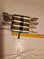 4 gelijlksluitende cylinders sk 6 cm lang, Gebruikt, Slot, Ophalen