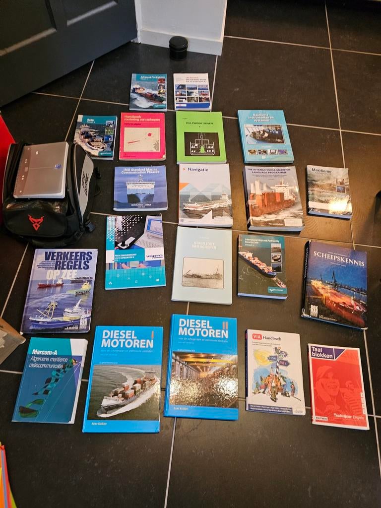 Zeevaart schoolboeken koopvaardij officier, Boeken, Techniek, Gelezen, Ophalen of Verzenden