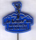 de Keizer M.V. blauw plastic dranken speldje ( N_144a ), Verzamelen, Speldjes, Pins en Buttons, Verzenden, Zo goed als nieuw, Transport