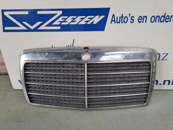Mercedes W124 Grille compleet  origineel   a1248800783  beschikbaar voor biedingen