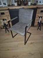 4 industriële eetkamerstoelen, Huis en Inrichting, Ophalen, Zo goed als nieuw, Vier, Metaal