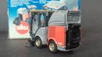 Hako veegmachine 1:50 Siku 2936 Pol, Hobby en Vrije tijd, Ophalen of Verzenden, Zo goed als nieuw, Bus of Vrachtwagen, SIKU