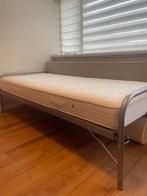 Pullman matras met metalen inklap bed, 90 cm, Ophalen of Verzenden, Eenpersoons, Zo goed als nieuw