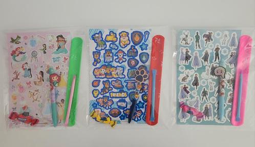 Traktatie uitwisbare pen, stickervel, klaparmband & snoepjes, Hobby en Vrije tijd, Feestartikelen, Nieuw, Feestartikel, Verjaardag