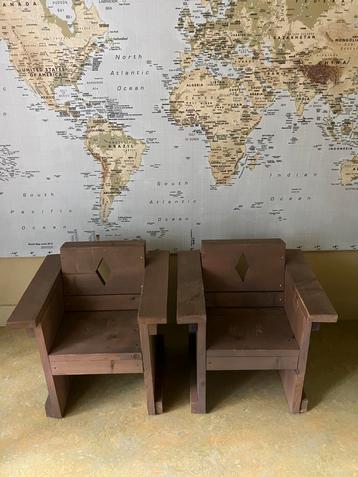 Kinderstoelen 2 stux indoor/outdoor beschikbaar voor biedingen