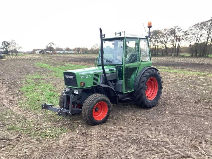 1992 Fendt 250 V Minitractor, Zakelijke goederen, Machines en Bouw | Tuin, Park en Bosbouw, Overige typen