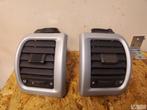 Skoda Fabia 2007 - 2014 luchtrooster zijkant €20 per stuk, Ophalen of Verzenden, Gebruikt, Skoda