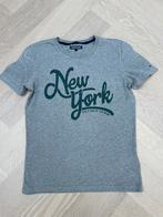 ZGAN: Grijs t-shirt van Tommy Hilfiger maat 164 / 14 jaar, Ophalen of Verzenden, Shirt of Longsleeve, Jongen, Tommy Hilfiger
