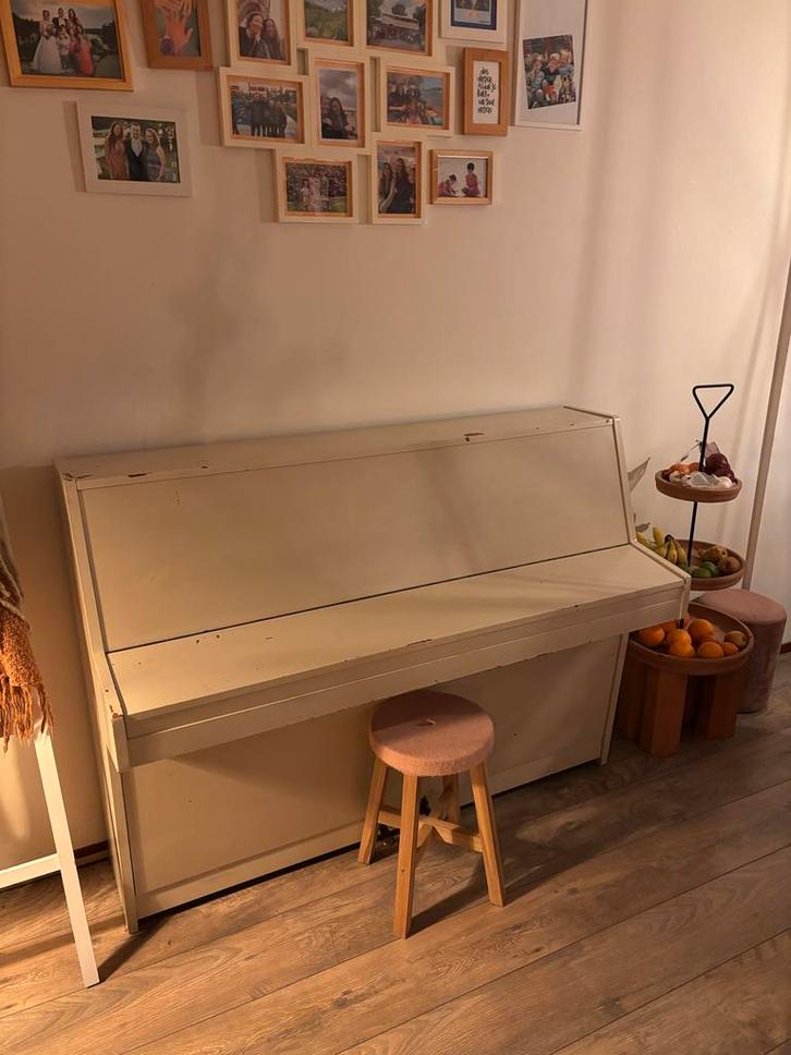 Witte Zimmermann Piano - Klassiek en Charmant, Muziek en Instrumenten, Piano's, Gebruikt, Piano, Wit, Ophalen