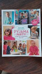 Pyjamaparty !  Naai de leukste baby en kinderpyjama's, Hobby en Vrije tijd, Kledingpatronen, Ophalen of Verzenden, Zo goed als nieuw