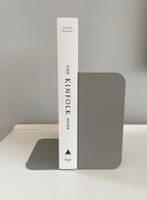 Muuto Compile boekensteun grey, Huis en Inrichting, Woonaccessoires | Overige, Ophalen of Verzenden, Zo goed als nieuw