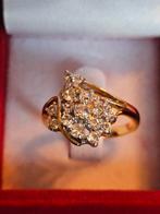 Vintage 18K Vergulde Ring - Maat 18, Sieraden, Tassen en Uiterlijk, Ringen, 18 tot 19, Gebruikt, Ophalen of Verzenden, Met edelsteen