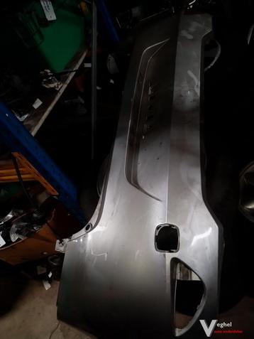 achter bumper en achter klep Renault Clio 2010 beschikbaar voor biedingen