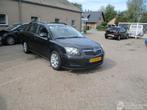Toyota Avensis 1.6 VVTi Terra Wagon (bj 2007), Zwart, Stationwagon, Handgeschakeld, Toyota