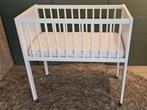 Witte co sleeper met matrasje en wieltjes, Ophalen of Verzenden, Zo goed als nieuw, Wieg