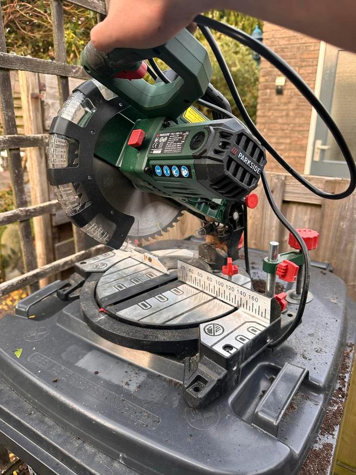 Afkortzaag Parkside, Doe-het-zelf en Verbouw, Gereedschap | Zaagmachines, Nieuw, Afkortzaag, 1200 watt of meer, 70 mm of meer