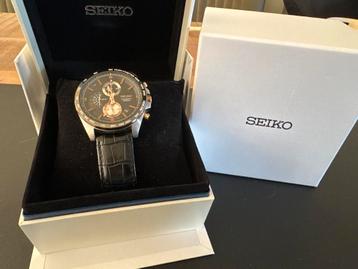 Seiko horloge met chronograaf leren band beschikbaar voor biedingen