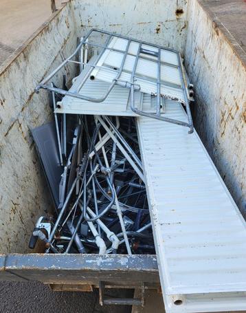 Oud ijzer, apparaten, metalen, gratis opgehaald in Dordrecht beschikbaar voor biedingen