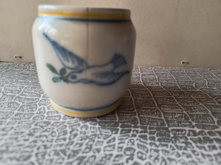 Klein potje met vredesduif Makkum Diakonessenhuis Groningen, Antiek en Kunst, Antiek | Keramiek en Aardewerk, Ophalen of Verzenden