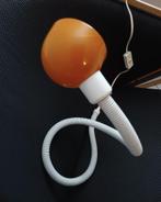 Vintage ''Snake'' lamp, geïnspireerd naar Isao Hosoe (oranje, Vintage seventies design ,slangenlamp - tafellamp - oranje retro