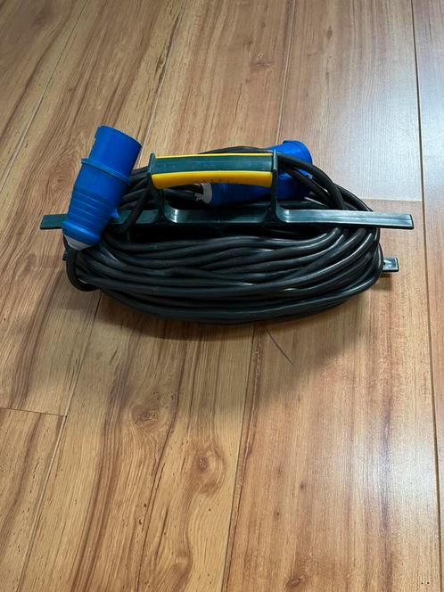Stroomkabel voor caravan 24 meter, Caravans en Kamperen, Caravan accessoires, Zo goed als nieuw, Ophalen