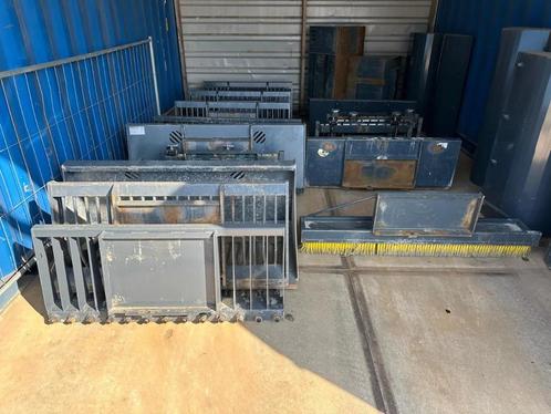 Knikmops 90/100/130 diverse gebruikte hulpstukken, Zakelijke goederen, Machines en Bouw | Onderdelen