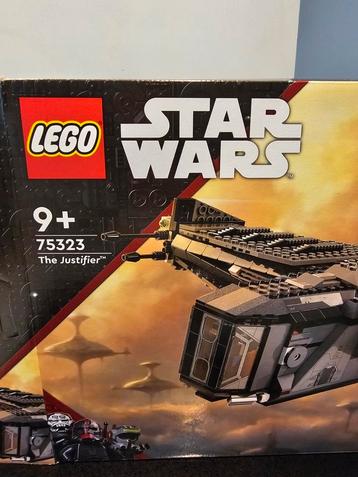 Lego The Justifier- 75323 - in elkaar beschikbaar voor biedingen
