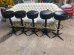 Stoere vintage barkruk uit oud cafe zware kwaliteit, Huis en Inrichting, Barkrukken, Ophalen, Gebruikt, 60 tot 90 cm
