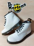 Dr. Martens 101 YS, White Smooth Maat: 43 UK9, Kleding | Dames, Schoenen, Wit, Lage of Enkellaarzen, Nieuw, Ophalen of Verzenden