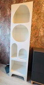 Witte speelse vakkenkast, Ophalen, Zo goed als nieuw