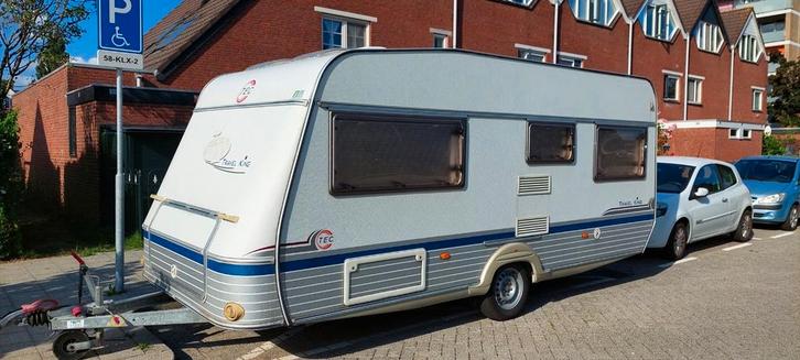 te koop TEC trevelking 490k1 caravancentrum A20, Caravans en Kamperen, Caravans, Particulier, tot en met 4, Rondzit, Koelkast