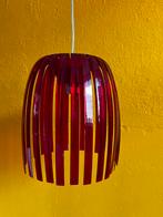 Rode Design Hanglamp, Huis en Inrichting, Lampen | Hanglampen, Ophalen of Verzenden, Zo goed als nieuw, Kunststof, Minder dan 50 cm