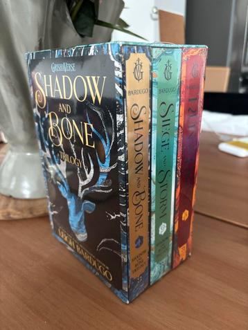 Shadow and Bone Trilogie - Nieuw in Verpakking! beschikbaar voor biedingen