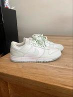 Nike Dunk Low Mint (38,5), Kleding | Dames, Schoenen, Ophalen of Verzenden, Nieuw, Groen, Sneakers of Gympen