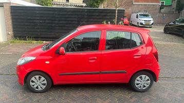 Hyundai i10 1.1 I cool 5DR 2012 Rood beschikbaar voor biedingen