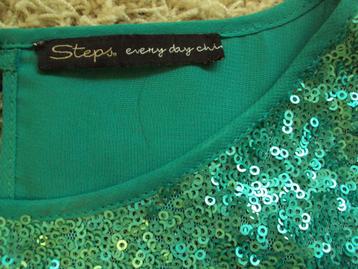 Steps top met pailletten  - kerst / groen / M beschikbaar voor biedingen