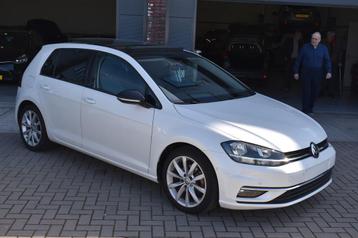Volkswagen Golf 1.6 TDI Highline IQ DRIVE PANO (bj 2020) beschikbaar voor biedingen