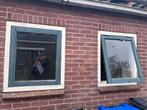 Gratis, deurkozijn en 3 raamkozijnen gebruikt, Doe-het-zelf en Verbouw, Deuren en Horren, Ophalen, Gebruikt, Minder dan 200 cm