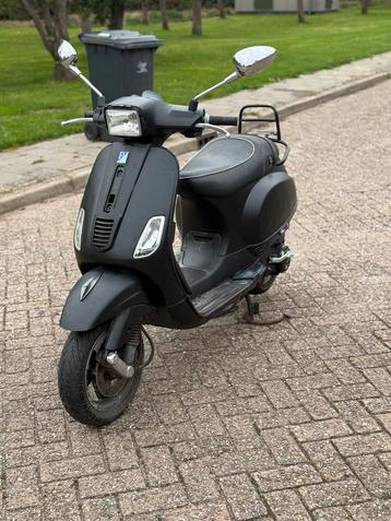 Vespa s 50cc 4t beschikbaar voor biedingen