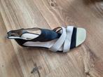 Dames sandalen, Ophalen of Verzenden, Zo goed als nieuw, Sandalen of Muiltjes