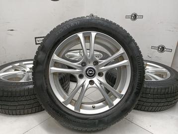 Opel insignia lichtemtaal velgen 17"inch winterbanden beschikbaar voor biedingen