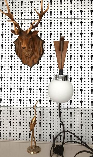 vintage teakhouten wandlampje -hengellamp met Space Age bol beschikbaar voor biedingen
